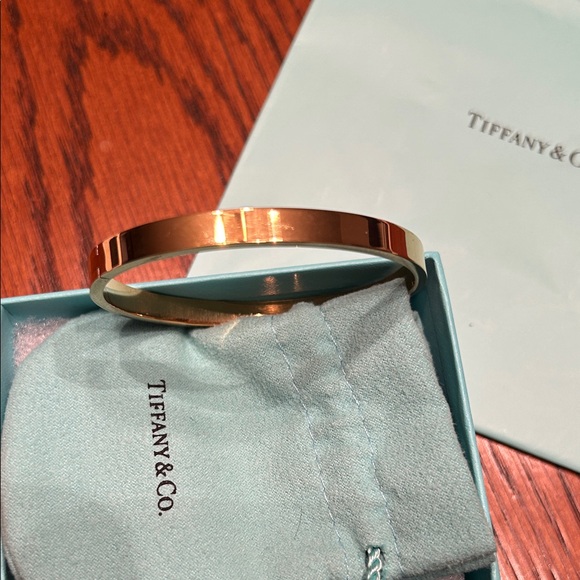 Tiffany & Co. Pink Enamel and Crystal Gold Bangle Bracelet - Picture 4 of 4